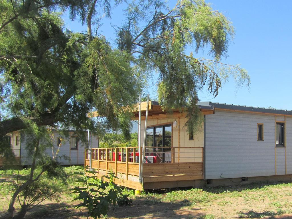Отель Camping Miami Plage Поджо-Меццана Экстерьер фото